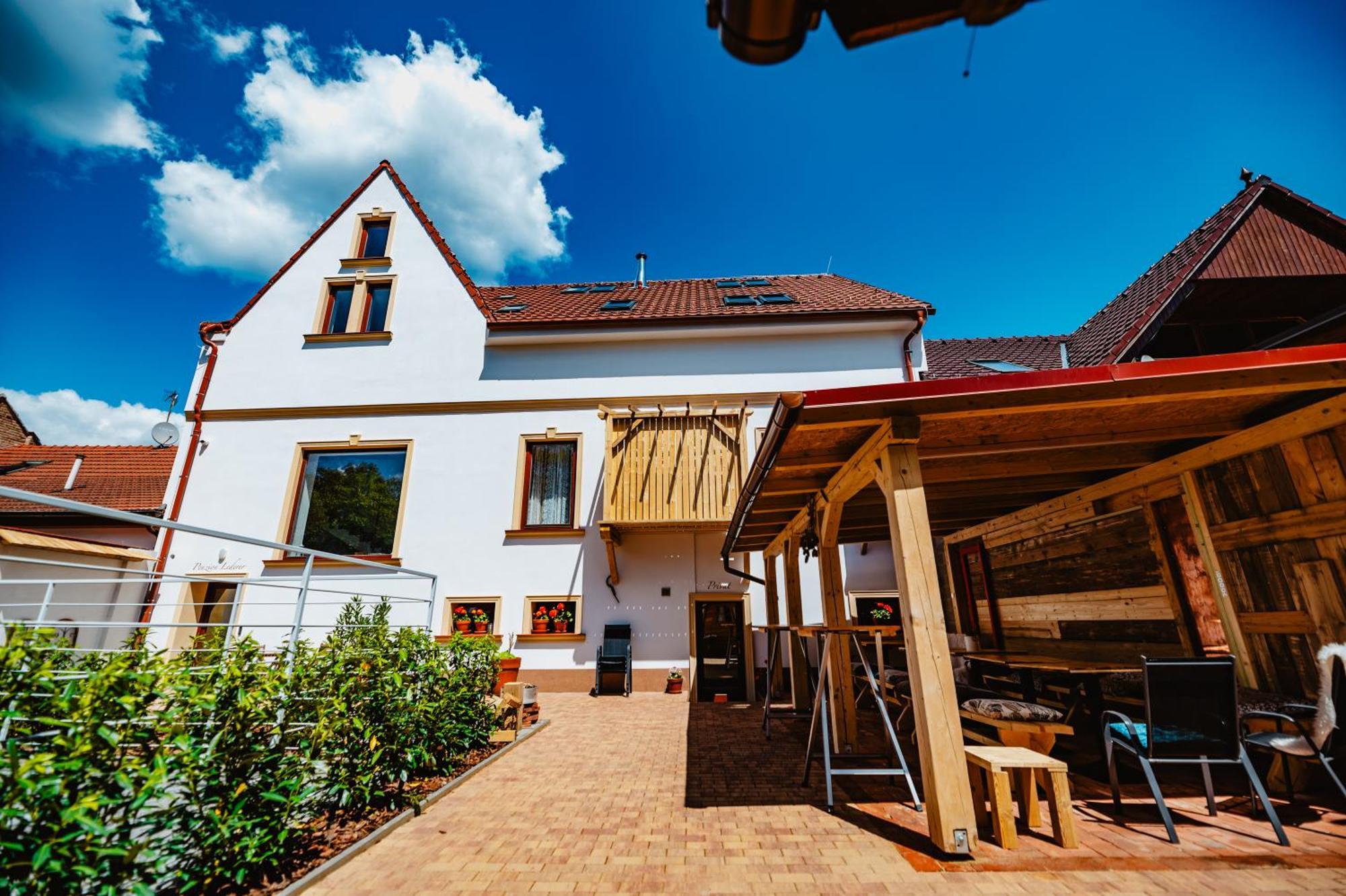 Penzion Lederer Dolní Dunajovice Extérieur photo